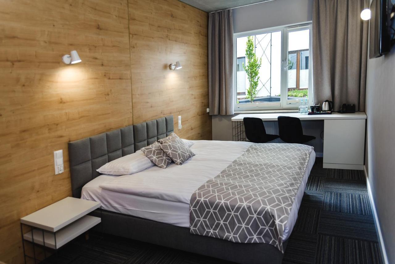 Hotel 107 روميا المظهر الخارجي الصورة