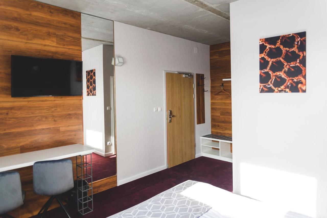 Hotel 107 روميا المظهر الخارجي الصورة